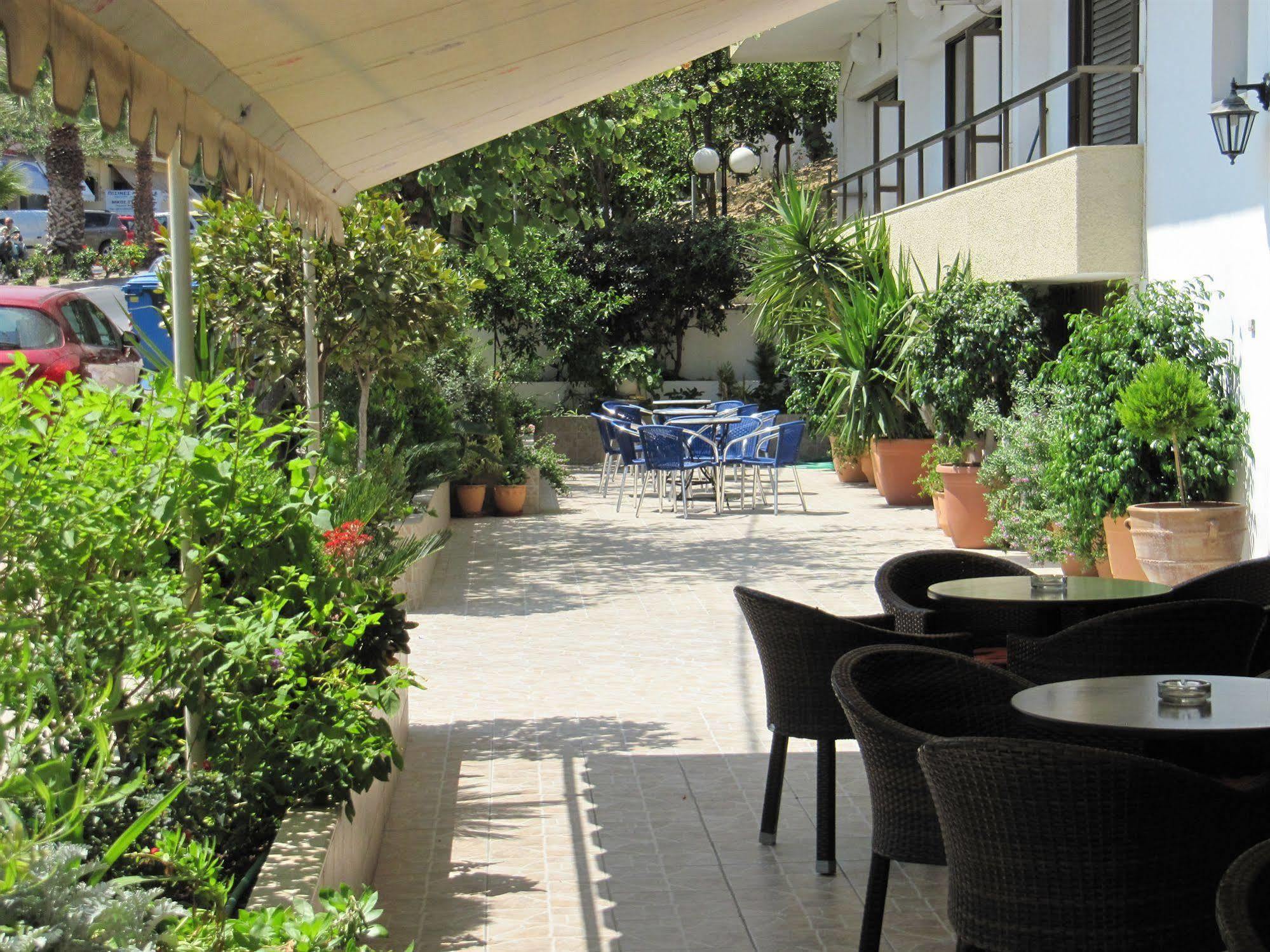 Athinaiko Hotel Heraklion  Exterior photo